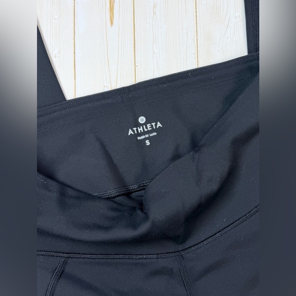 Athleta Capri Leggings in Black Size Small - Picture 4 of 11